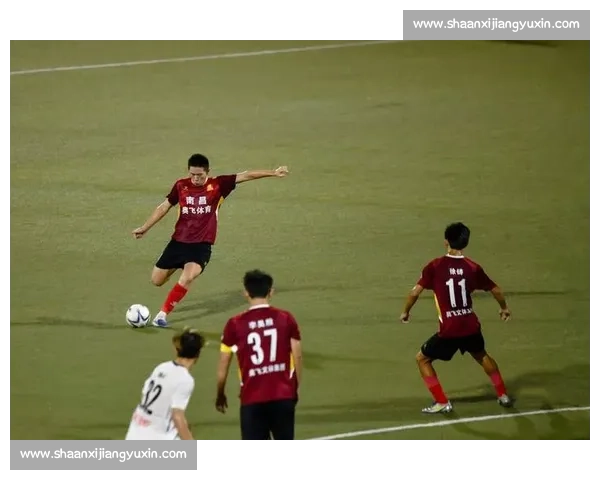 绿茵场上的激情碰撞决战瞬间点燃球迷热情